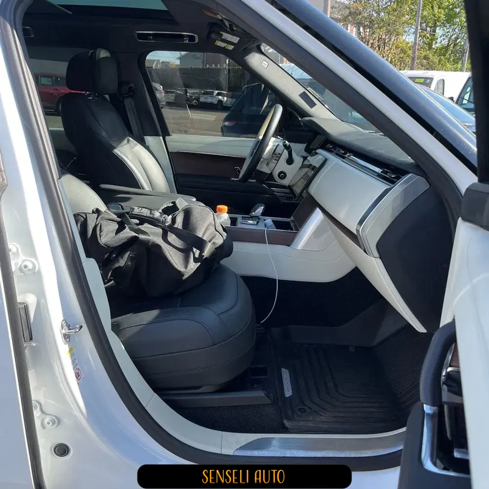 2024 Land Rover Range Rover P530 SE