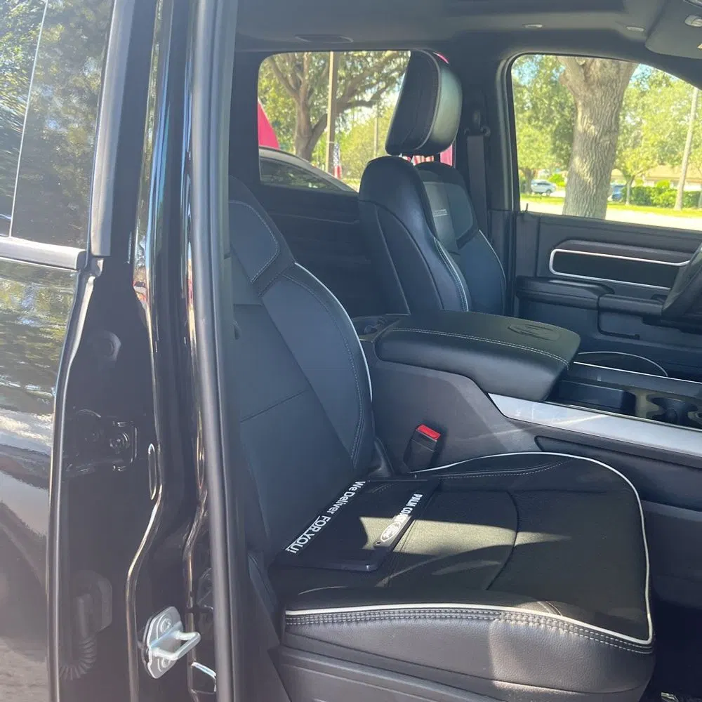 2025 Ram 3500 Laramie