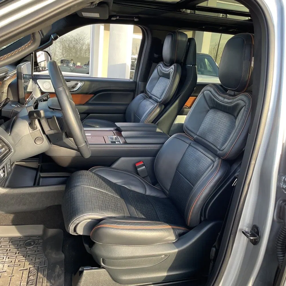 2024 Lincoln Navigator Black Label