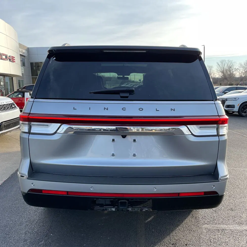 2024 Lincoln Navigator Black Label