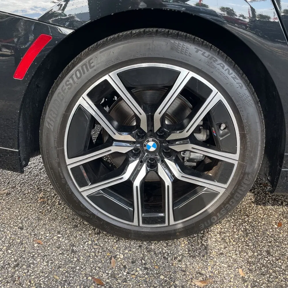 2024 BMW 7-Series 740i
