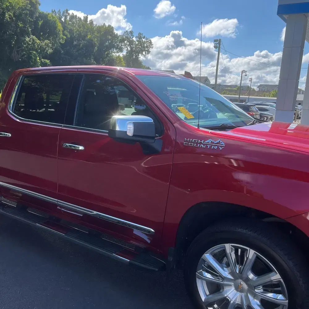 2022 Chevrolet Silverado 1500 High Country