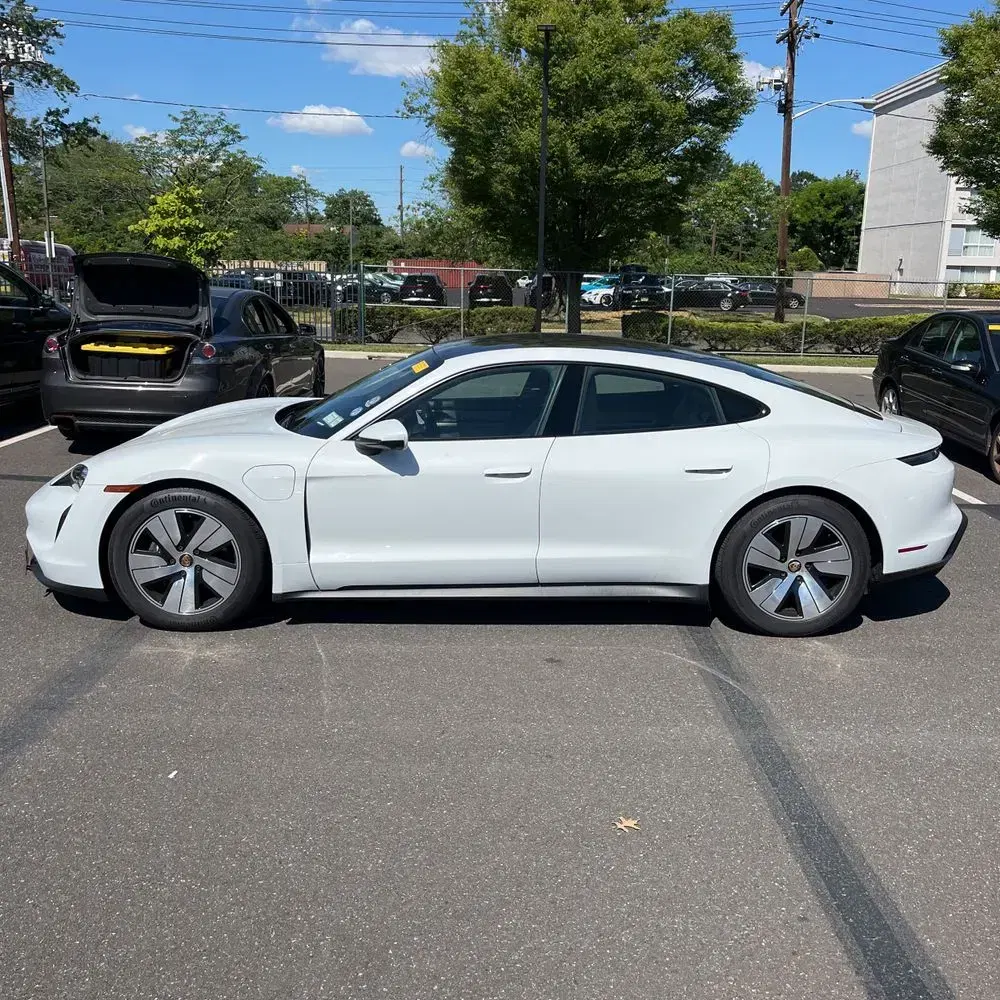 2021 Porsche Taycan Base