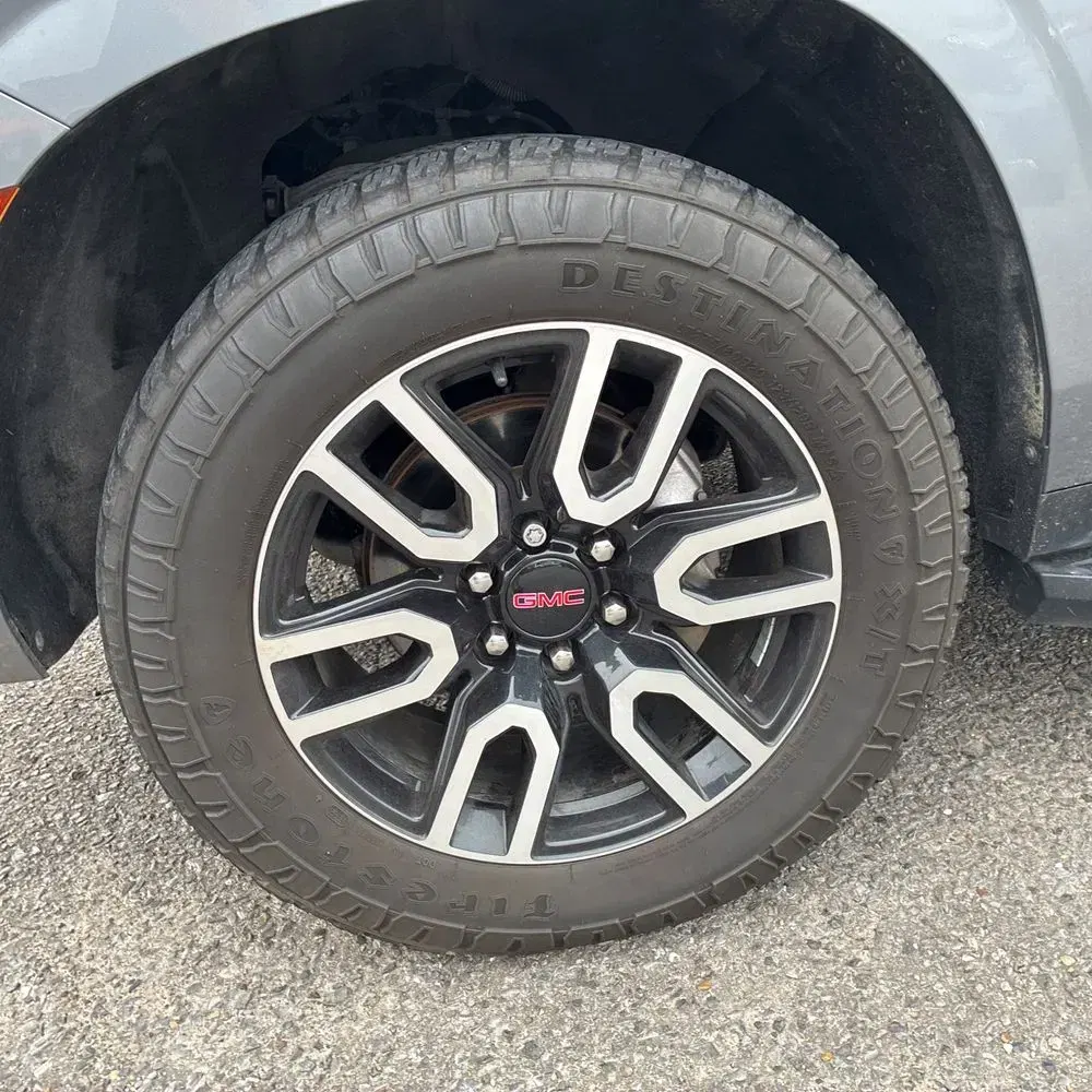 2021 GMC Yukon AT4