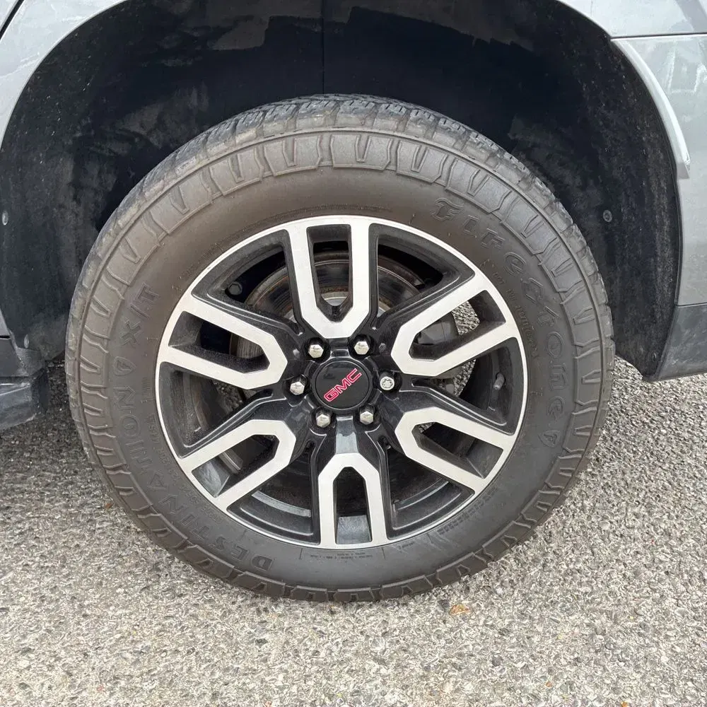 2021 GMC Yukon AT4