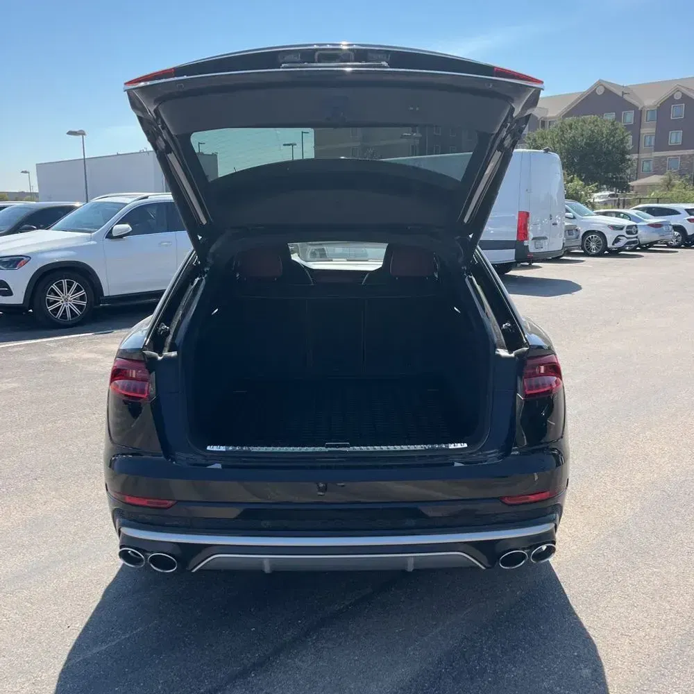 2022 Audi SQ8 Prestige