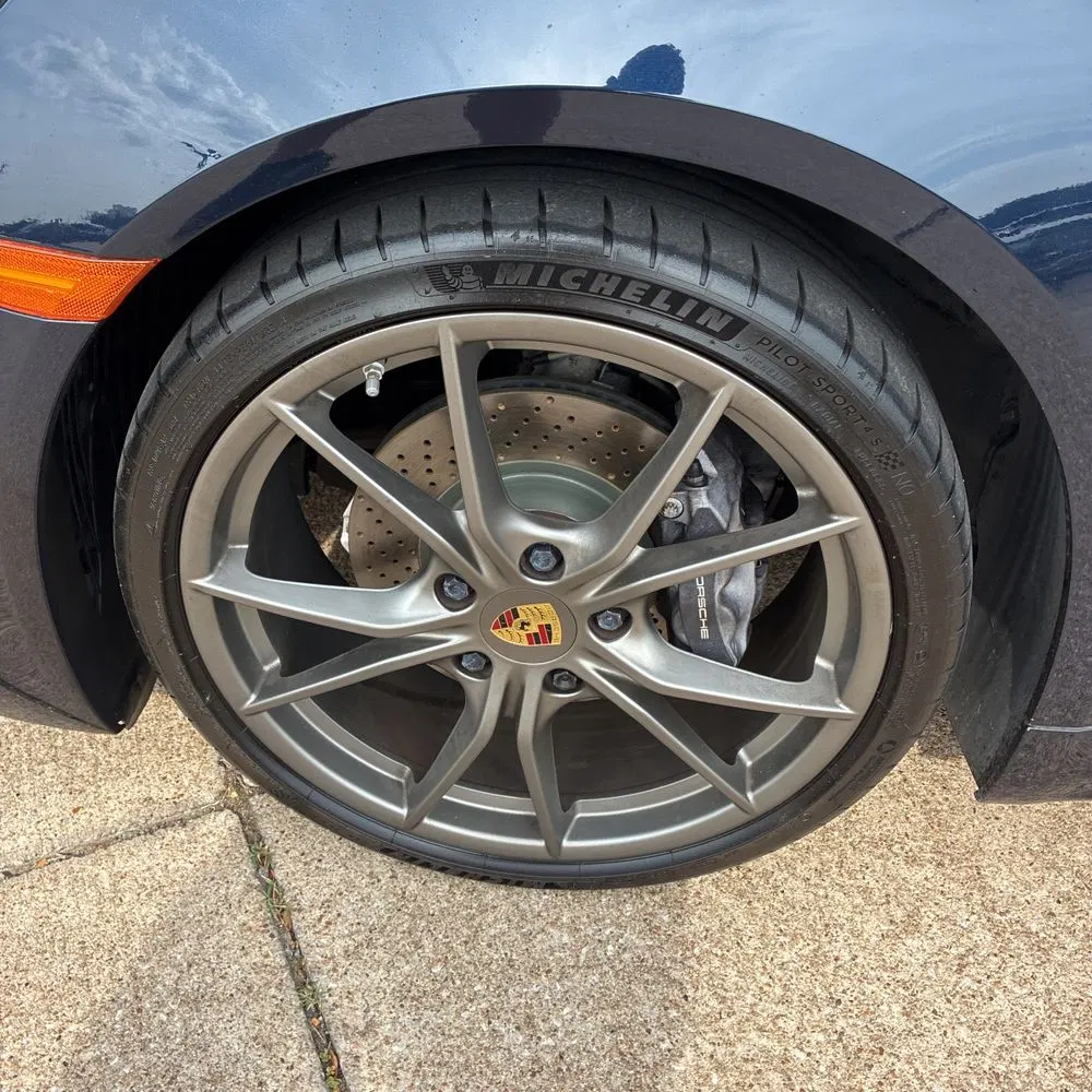 2017 Porsche 718 Cayman Base
