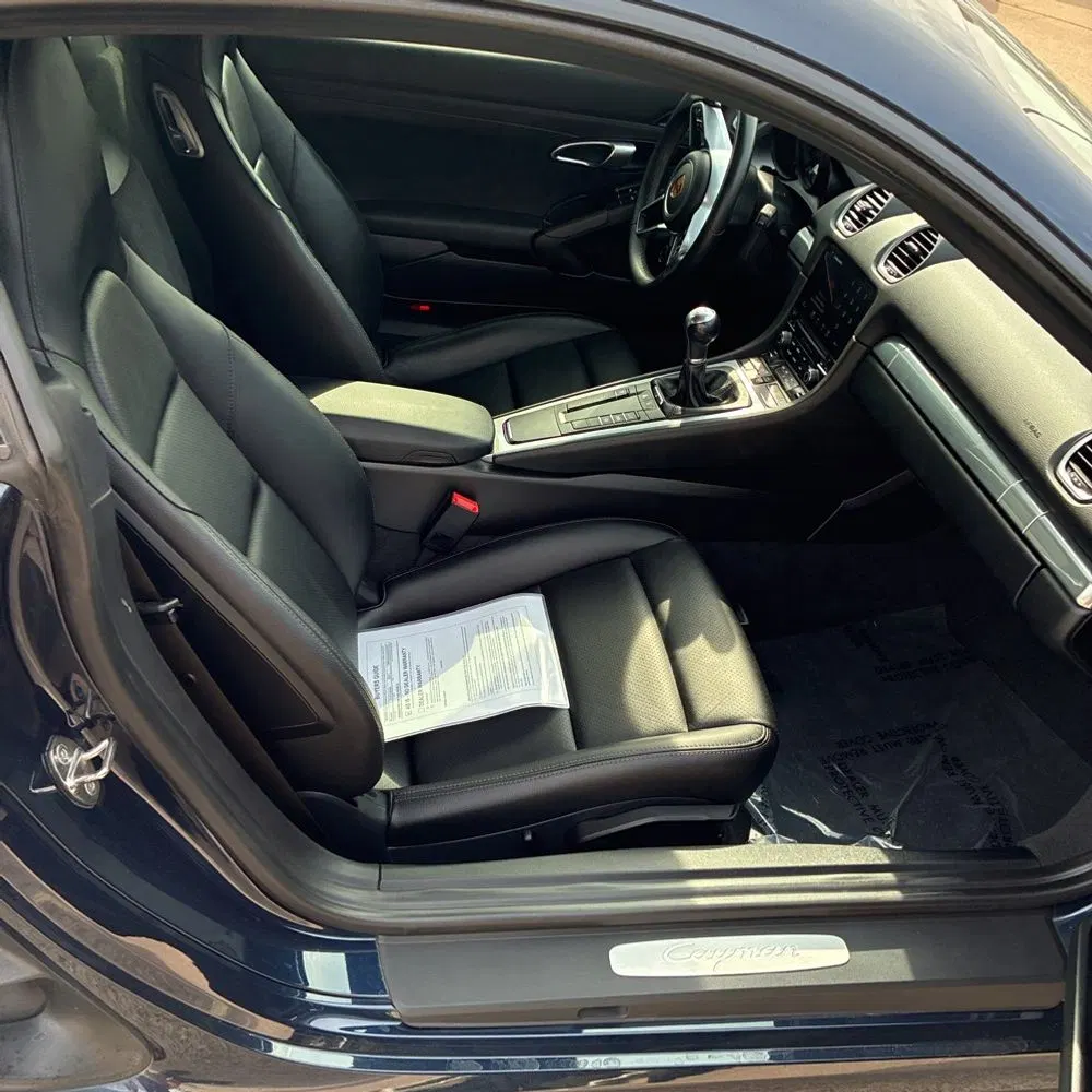 2017 Porsche 718 Cayman Base