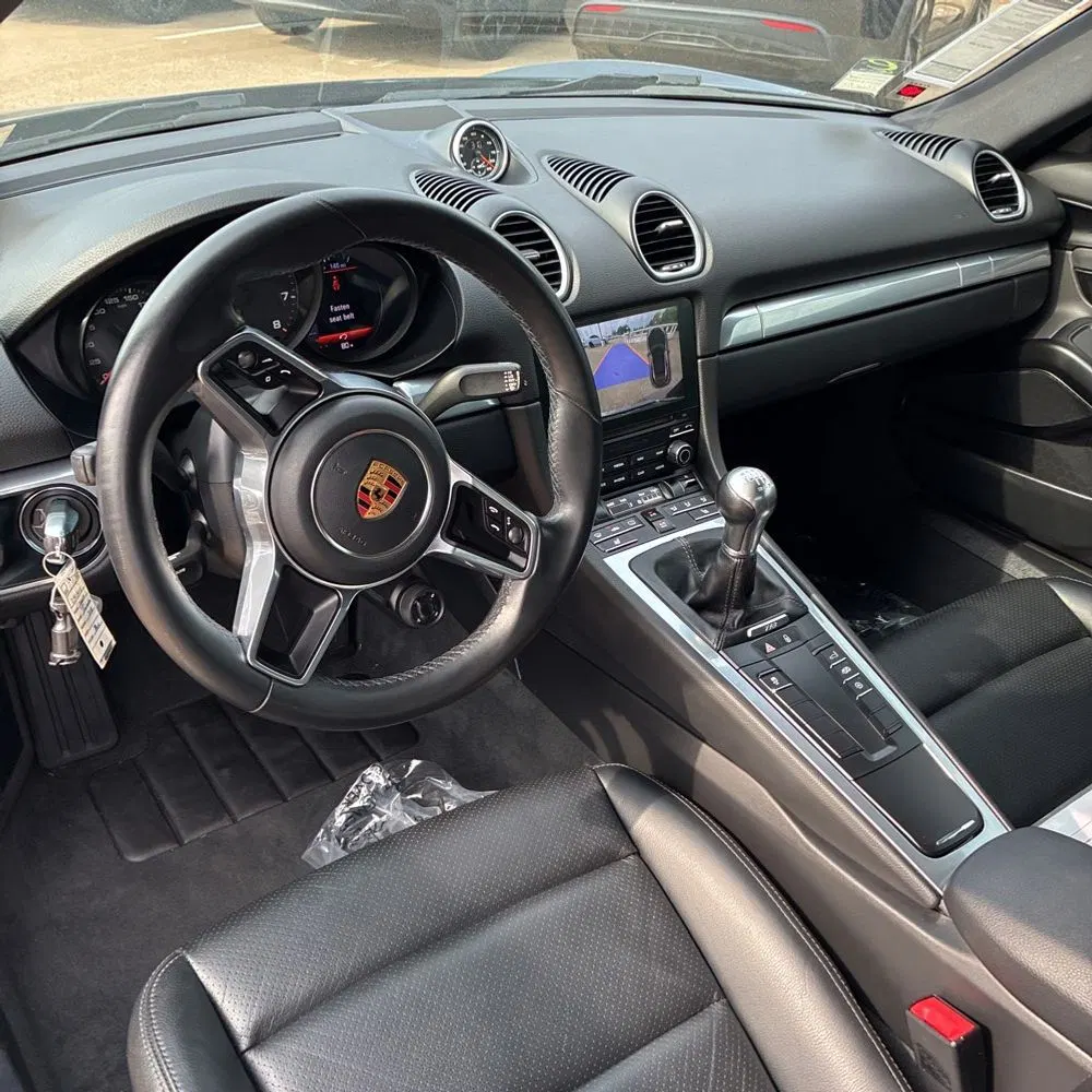 2017 Porsche 718 Cayman Base