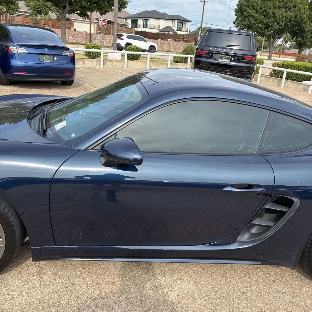 2017 Porsche 718 Cayman Base