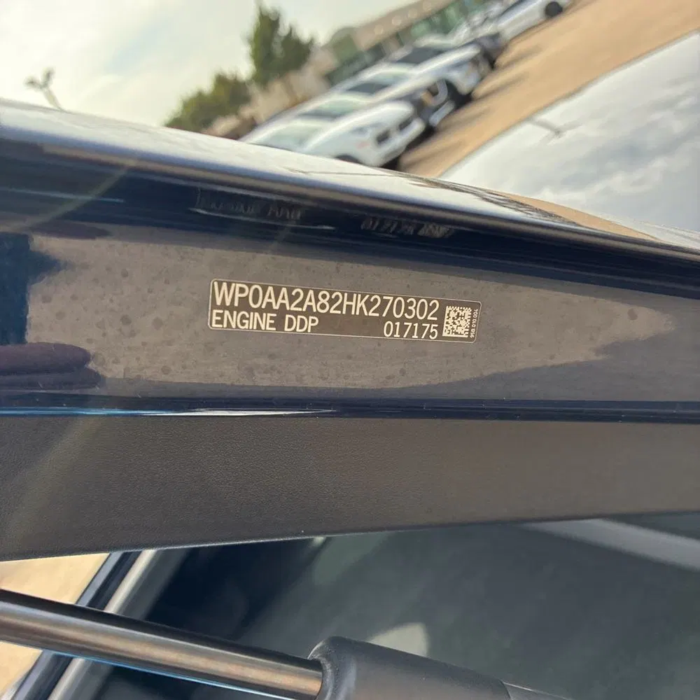 2017 Porsche 718 Cayman Base