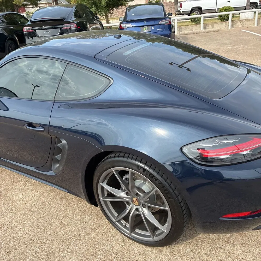 2017 Porsche 718 Cayman Base