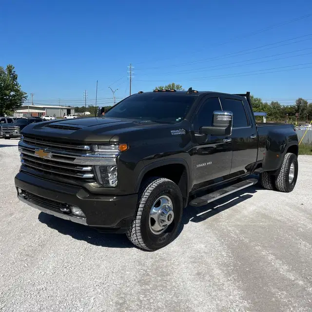 2023 Chevrolet Silverado 3500HD High Country