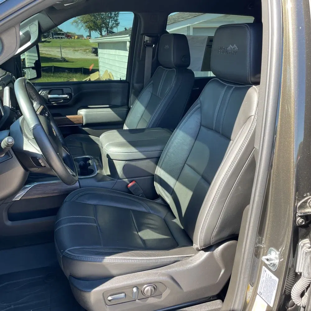 2023 Chevrolet Silverado 3500HD High Country