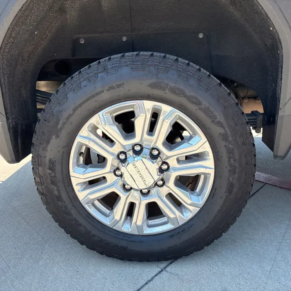 2023 GMC Sierra 2500HD Denali