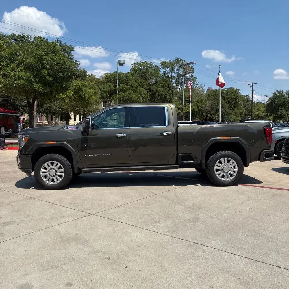 2023 GMC Sierra 2500HD Denali