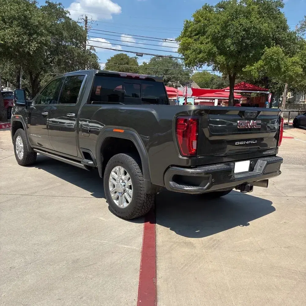 2023 GMC Sierra 2500HD Denali