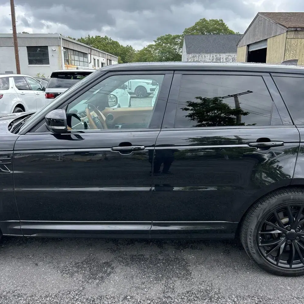 2020 Land Rover Range Rover Sport SVR