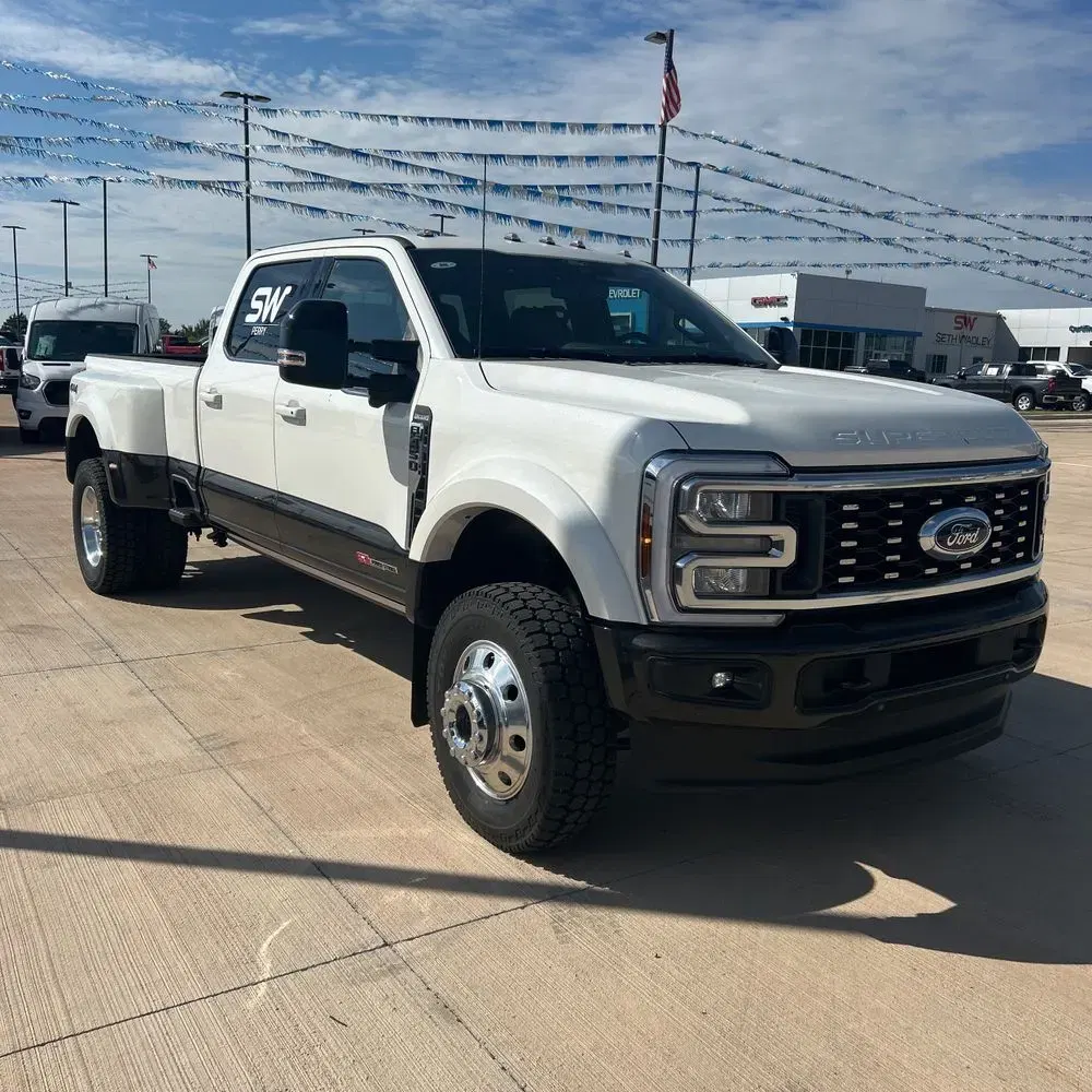 2025 Ford F-450 Super Duty King Ranch