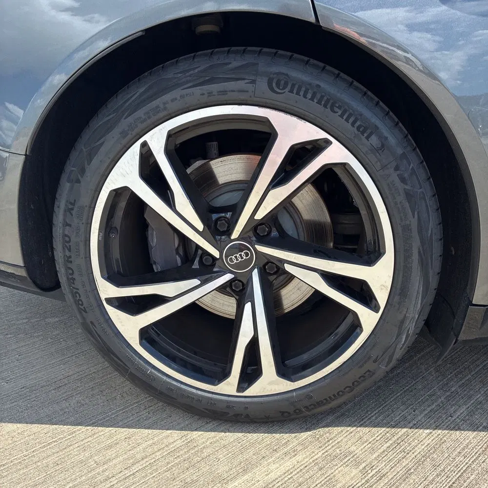 2023 Audi e-tron GT Premium Plus