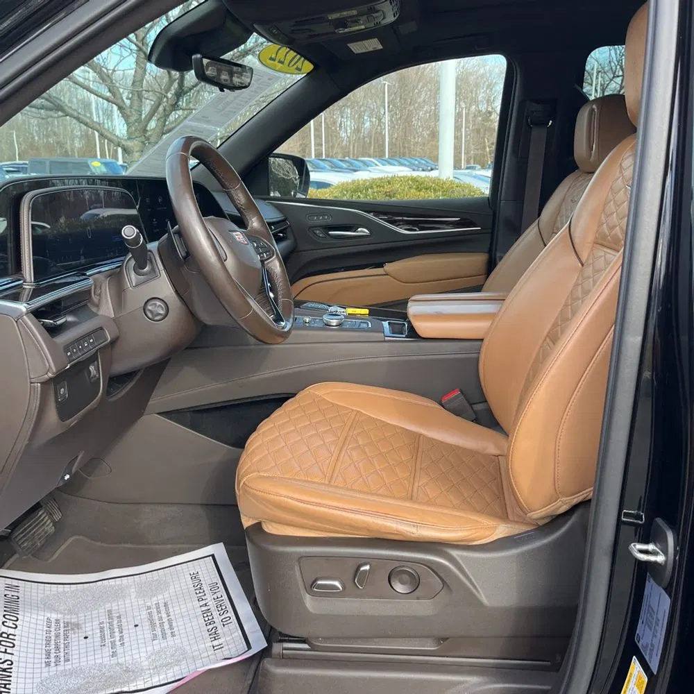 2022 Cadillac Escalade ESV Premium Luxury