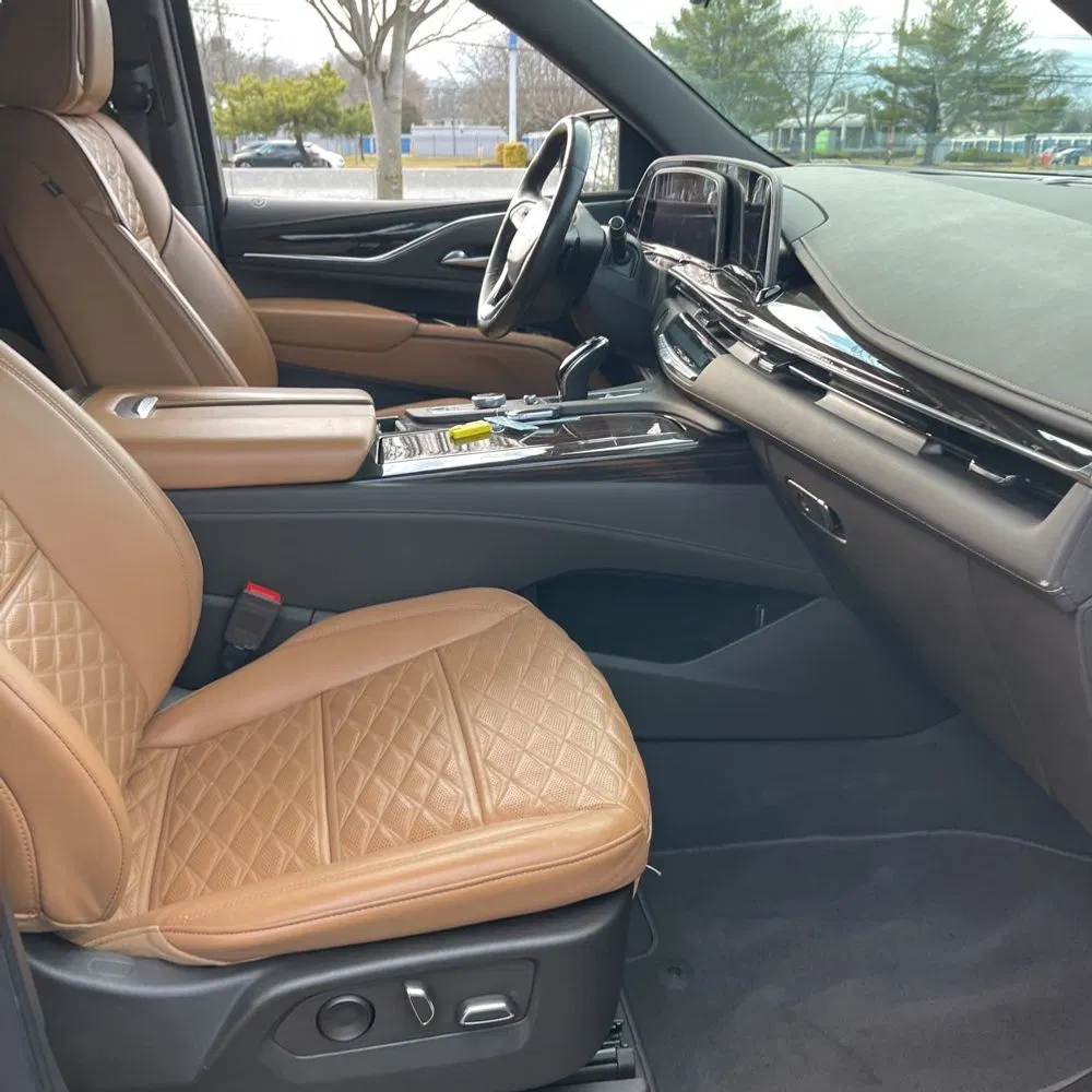 2022 Cadillac Escalade ESV Premium Luxury