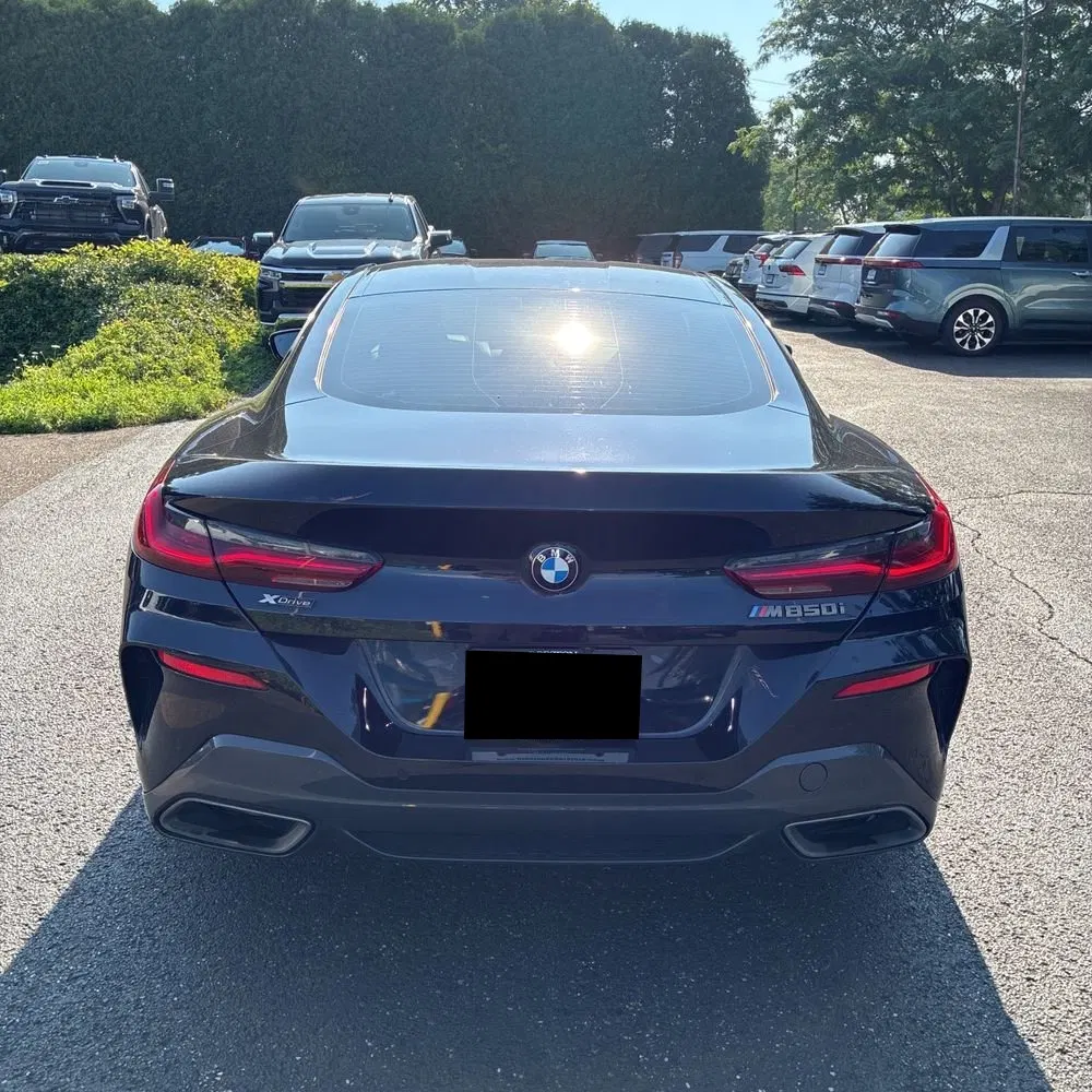 2022 BMW 8-Series M850xi