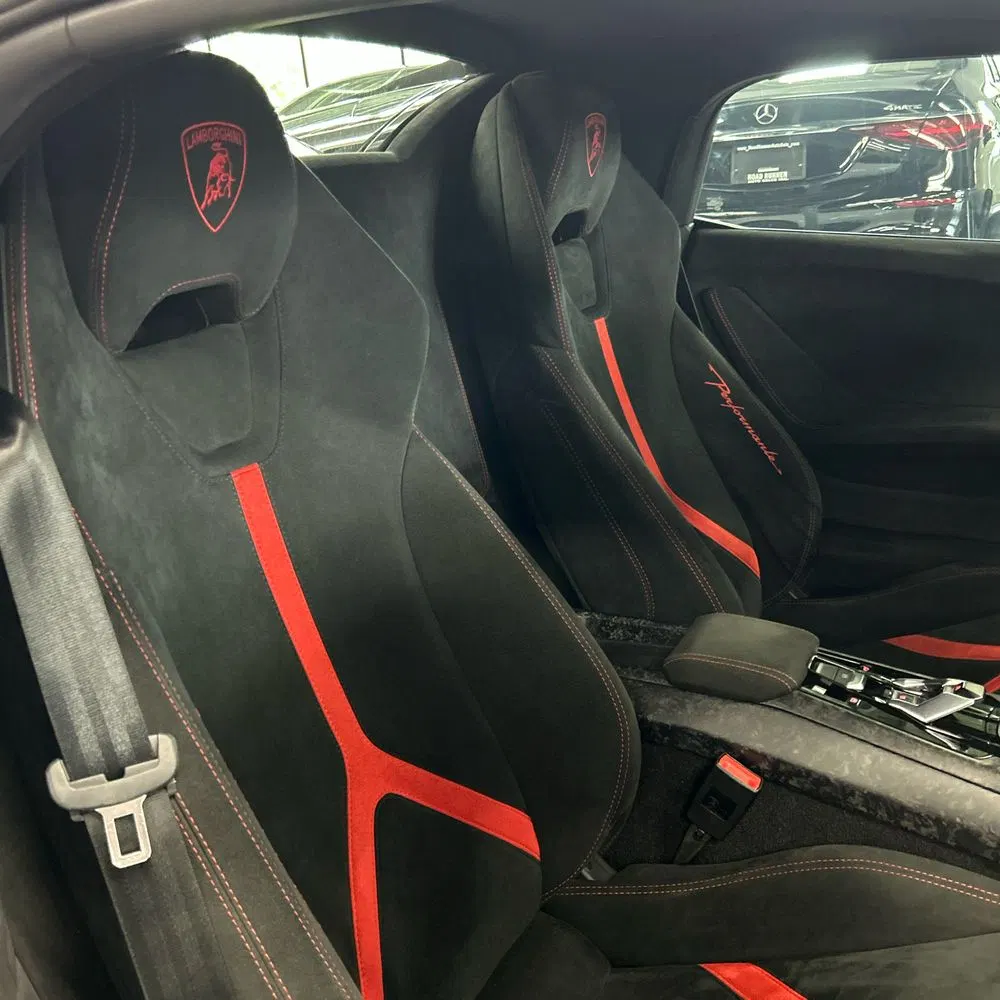 2019 Lamborghini Huracan Performante