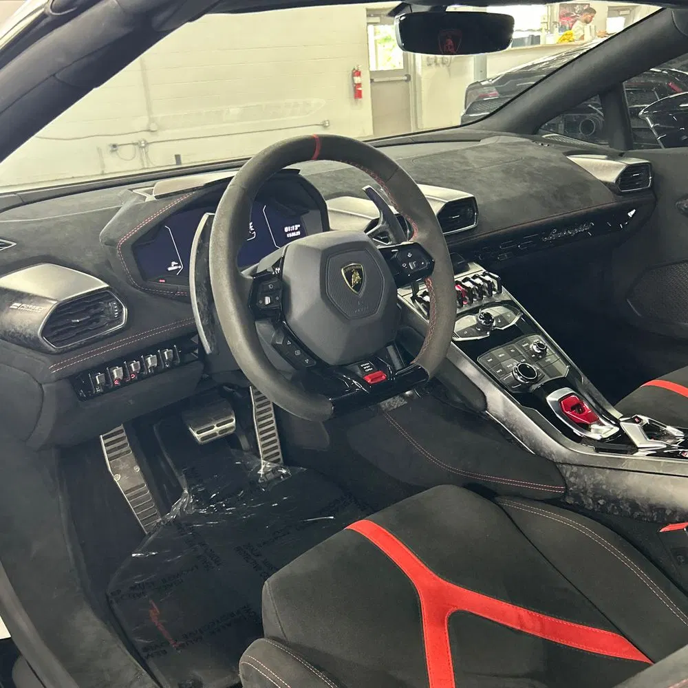 2019 Lamborghini Huracan Performante