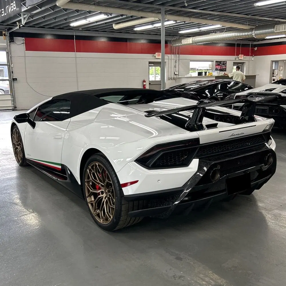 2019 Lamborghini Huracan Performante