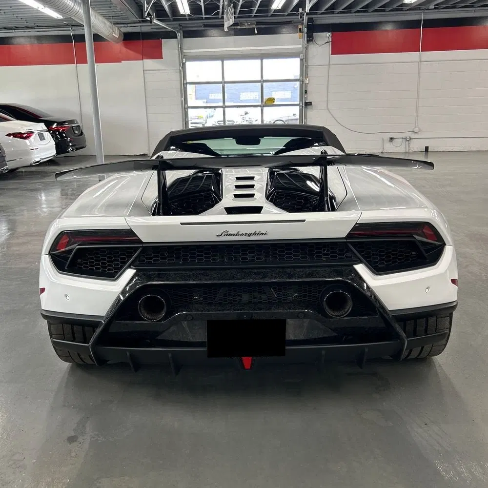 2019 Lamborghini Huracan Performante