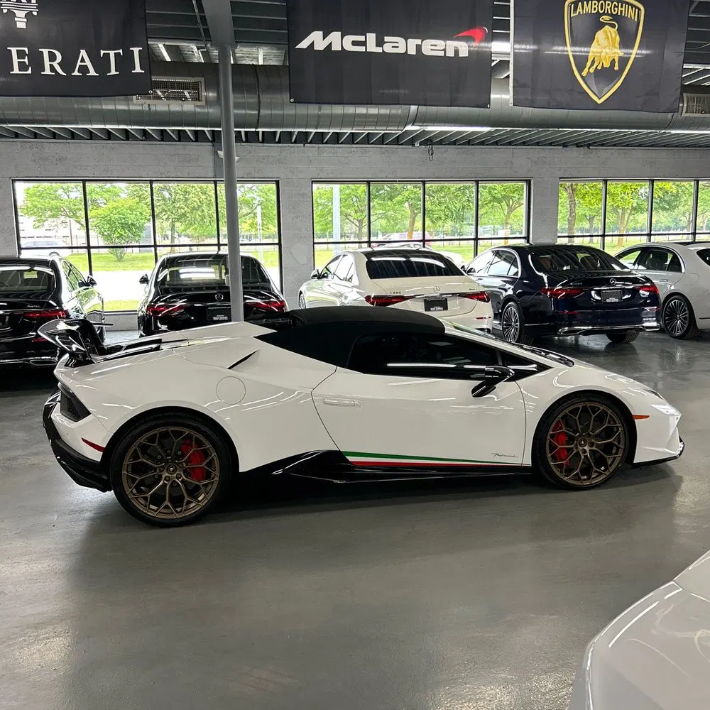 2019 Lamborghini Huracan Performante