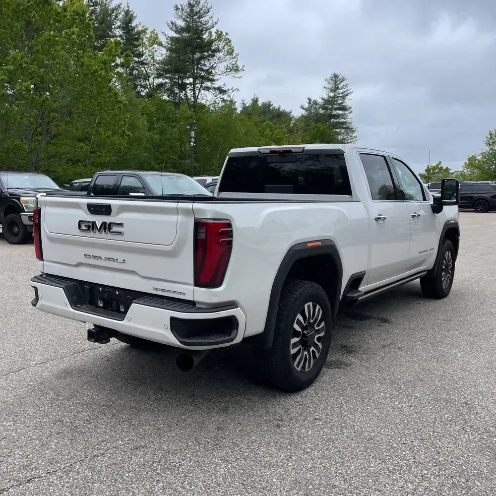 2024 GMC Sierra 3500HD Denali Ultimate