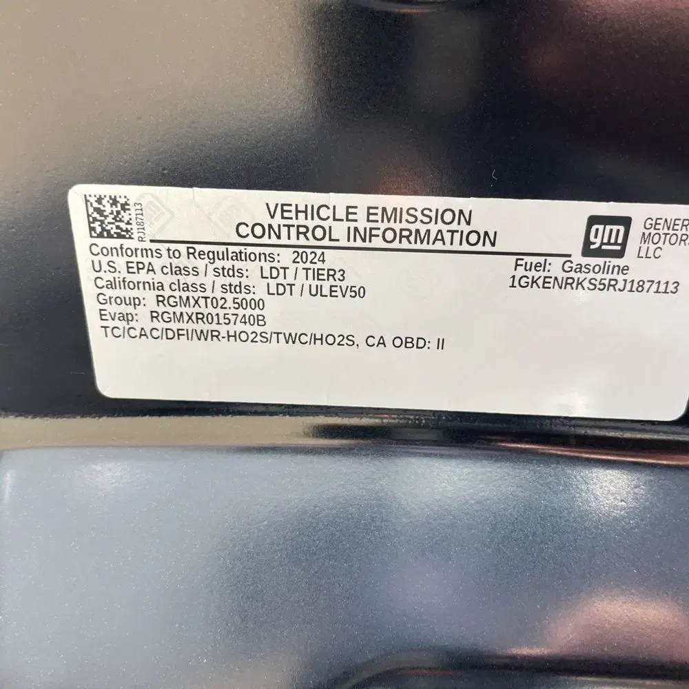 2024 GMC Acadia Denali