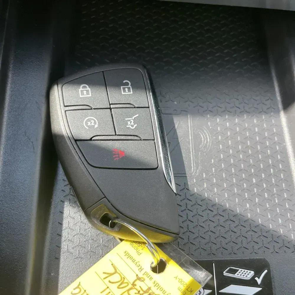2024 GMC Acadia Denali