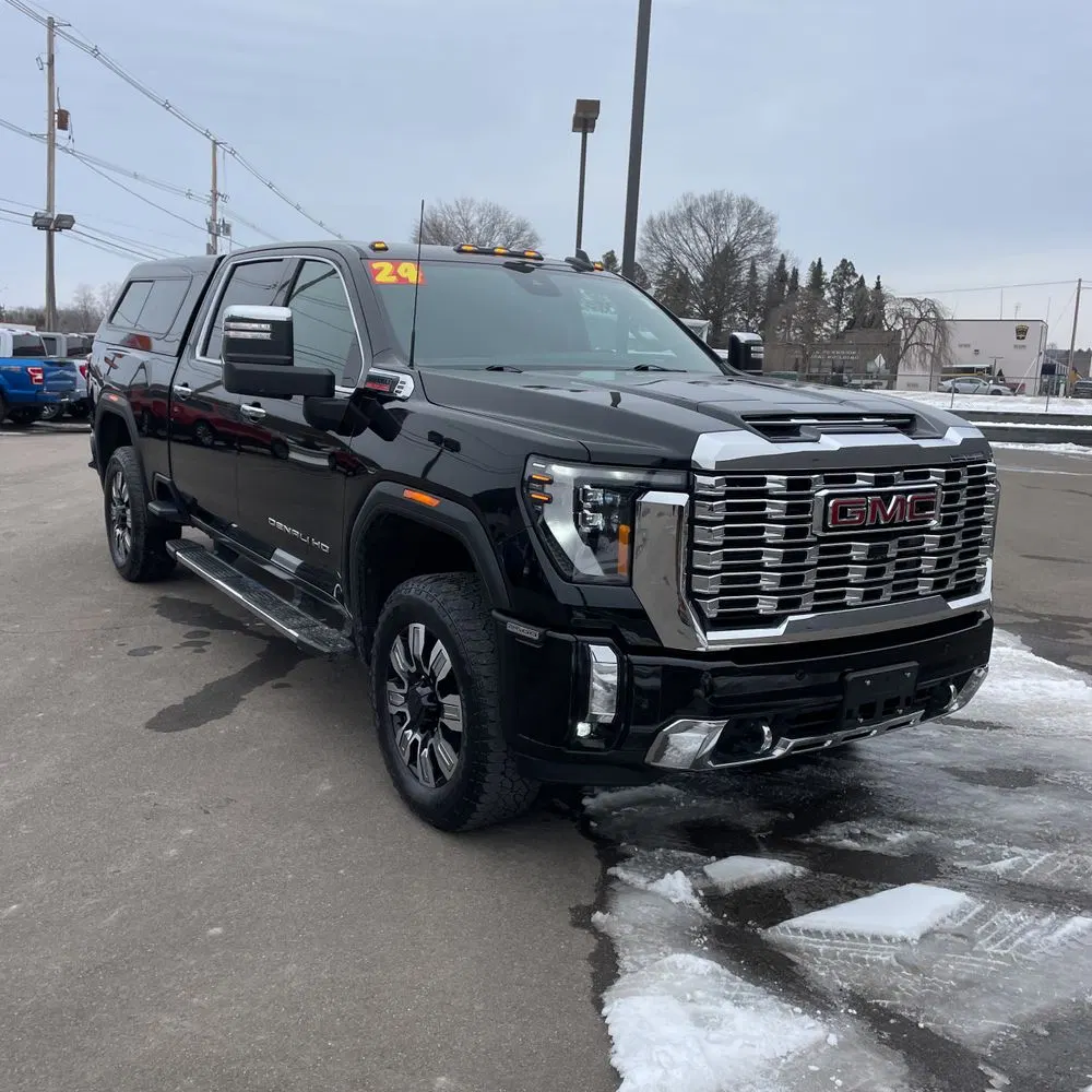 2024 GMC Sierra 2500HD Denali