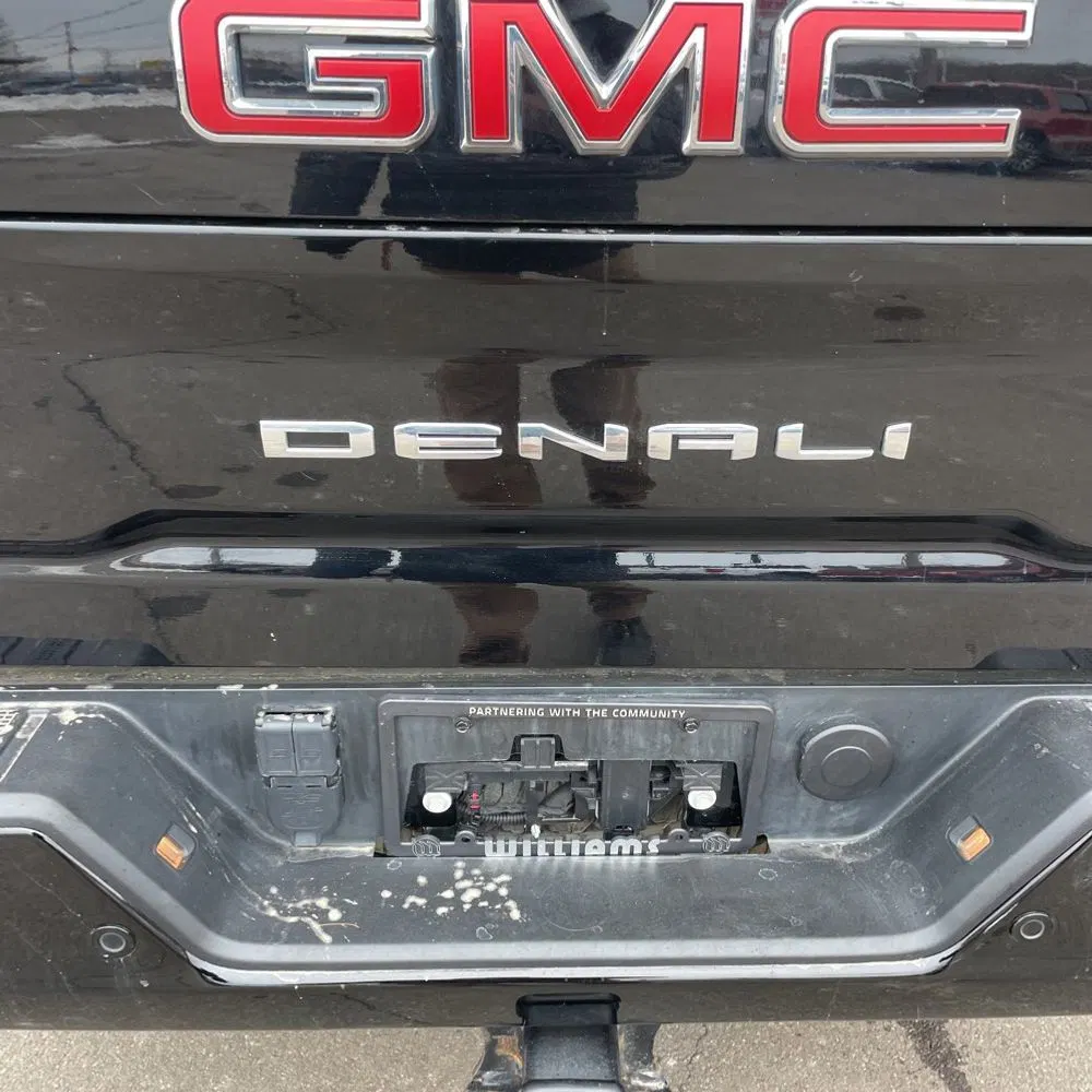 2024 GMC Sierra 2500HD Denali