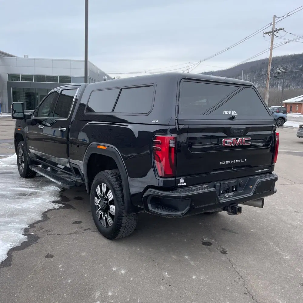 2024 GMC Sierra 2500HD Denali