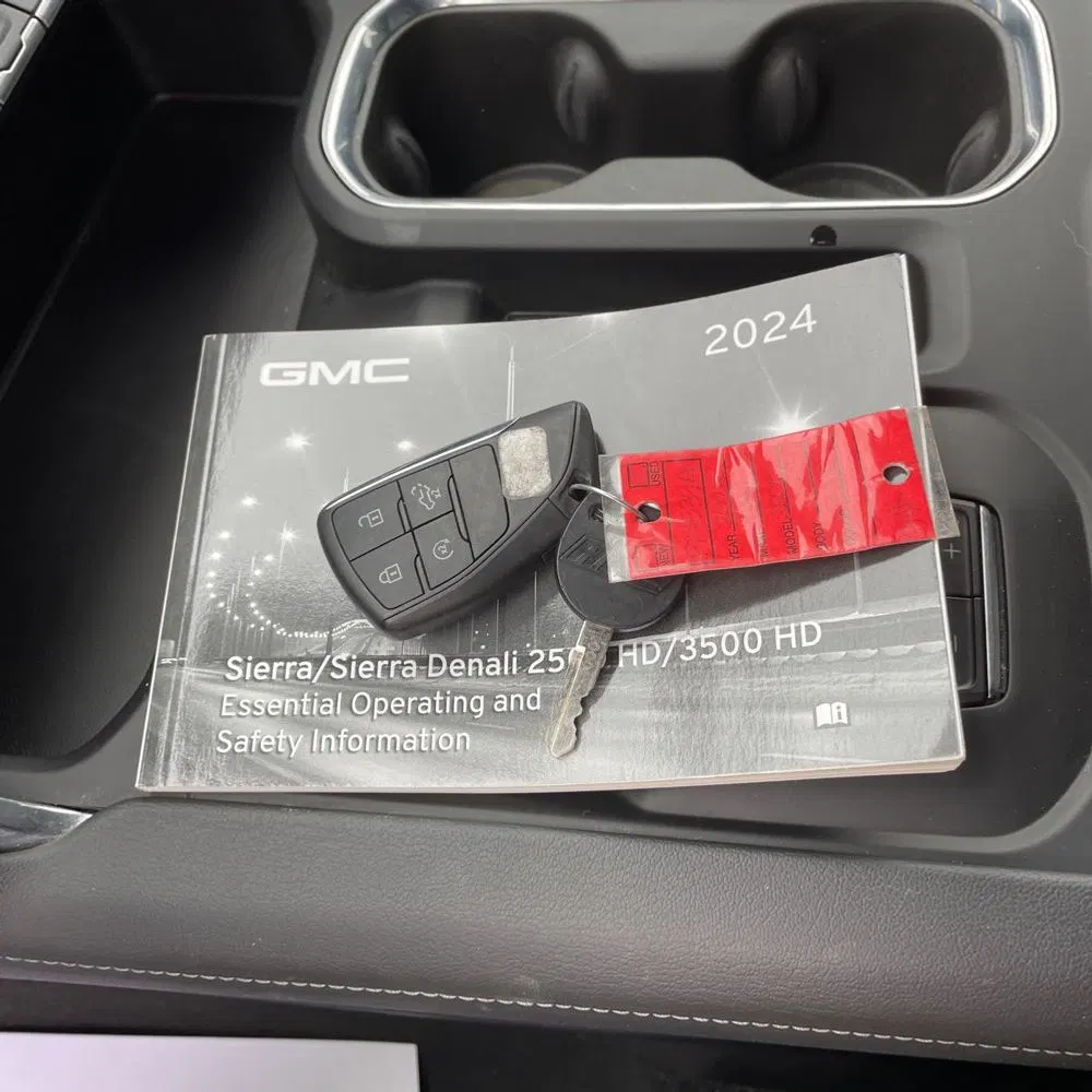 2024 GMC Sierra 2500HD Denali