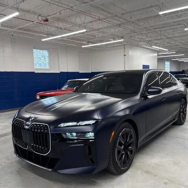 2025 BMW 7-Series 760i xDrive