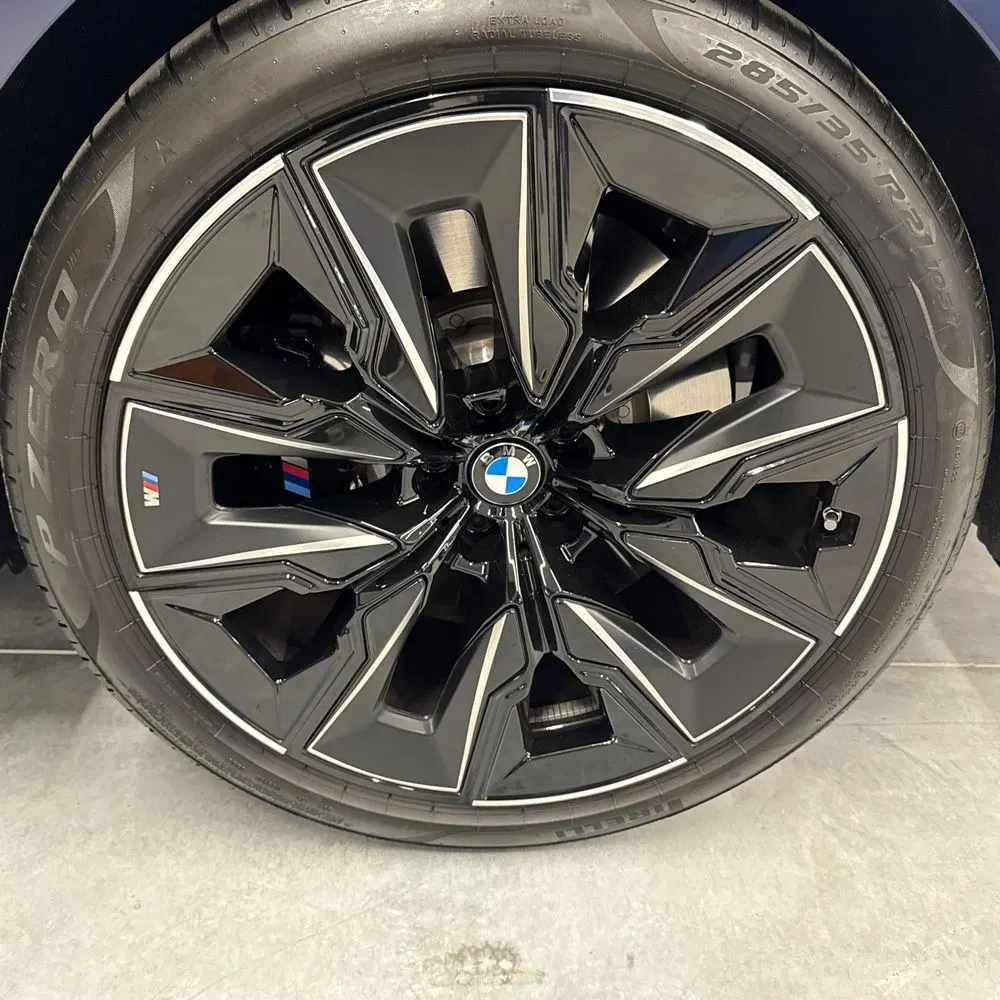 2025 BMW 7-Series 760i xDrive