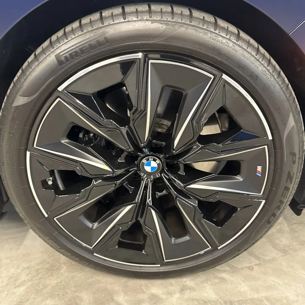 2025 BMW 7-Series 760i xDrive