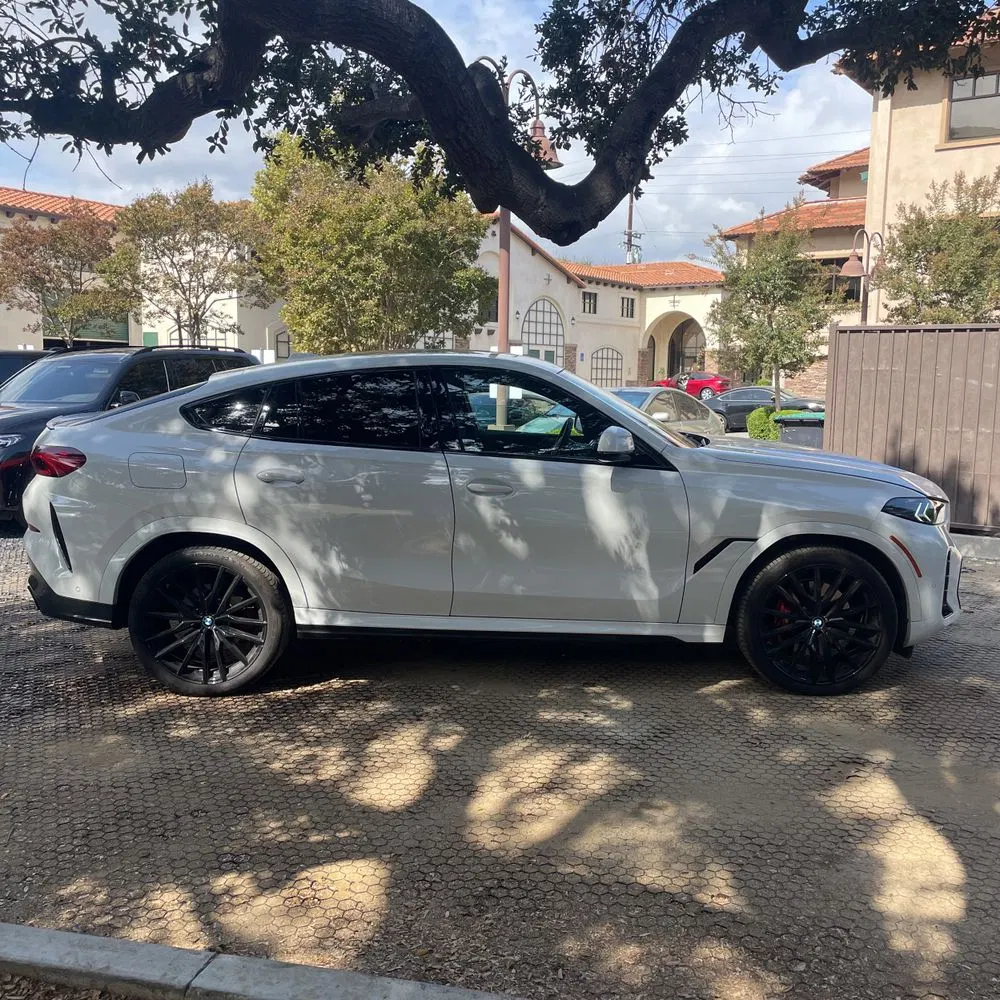 2024 BMW X6 XDrive40i