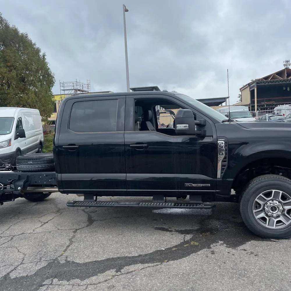 2024 Ford S/D C/C F350 Lariat