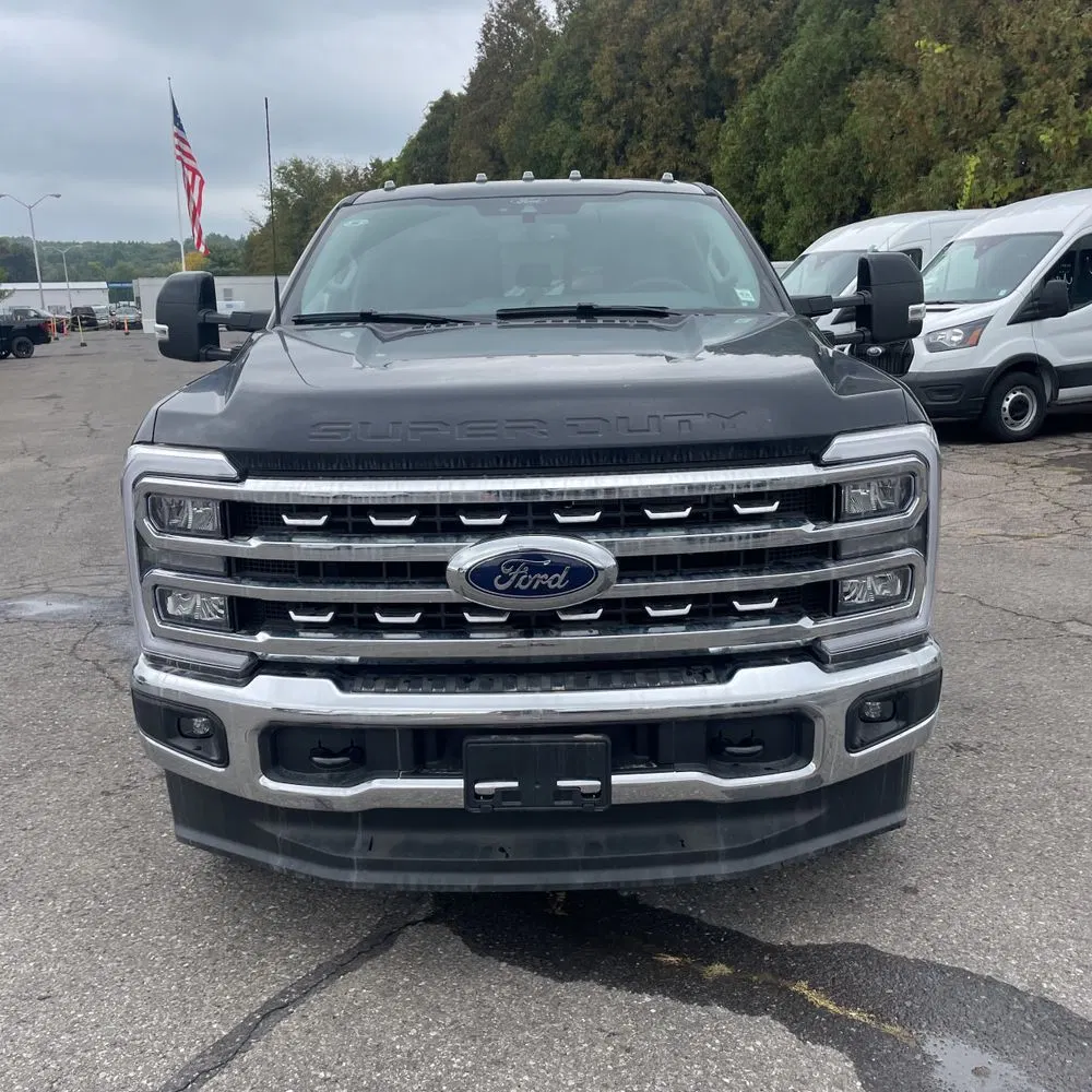 2024 Ford S/D C/C F350 Lariat
