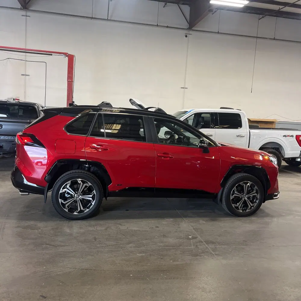 2025 Toyota RAV4 Plug-in Hybrid XSE