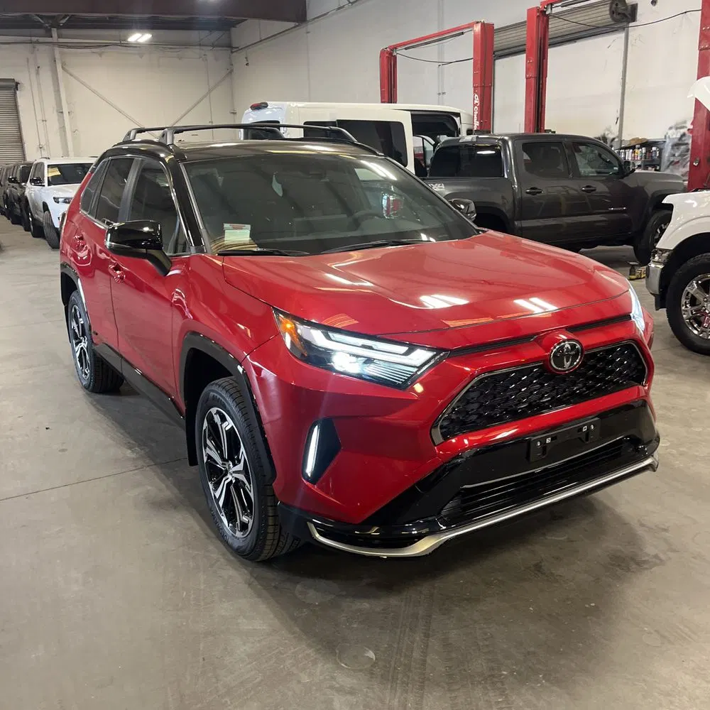 2025 Toyota RAV4 Plug-in Hybrid XSE