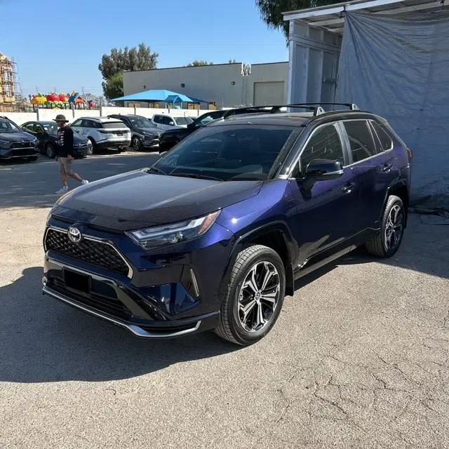 2025 Toyota RAV4 Plug-in Hybrid XSE