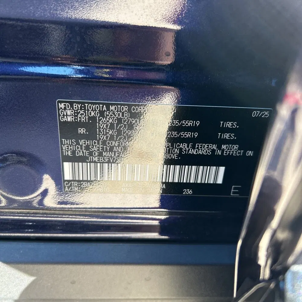 2025 Toyota RAV4 Plug-in Hybrid XSE