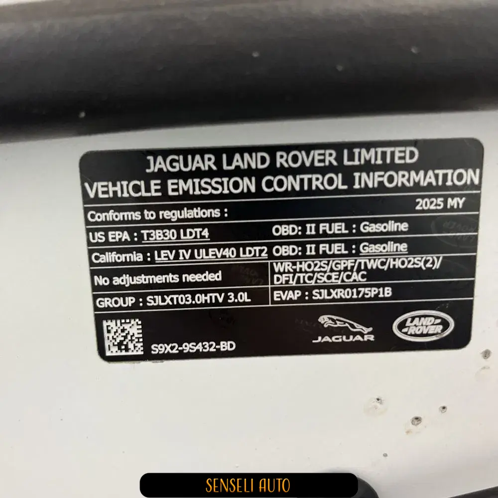 2025 Land Rover Range Rover P400 SE